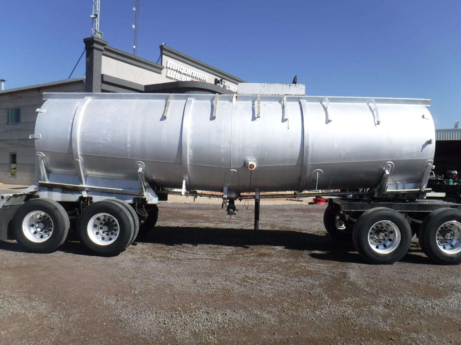 ./imagenes/INVOICE/2019/15859/CSCF8514 (18).JPG